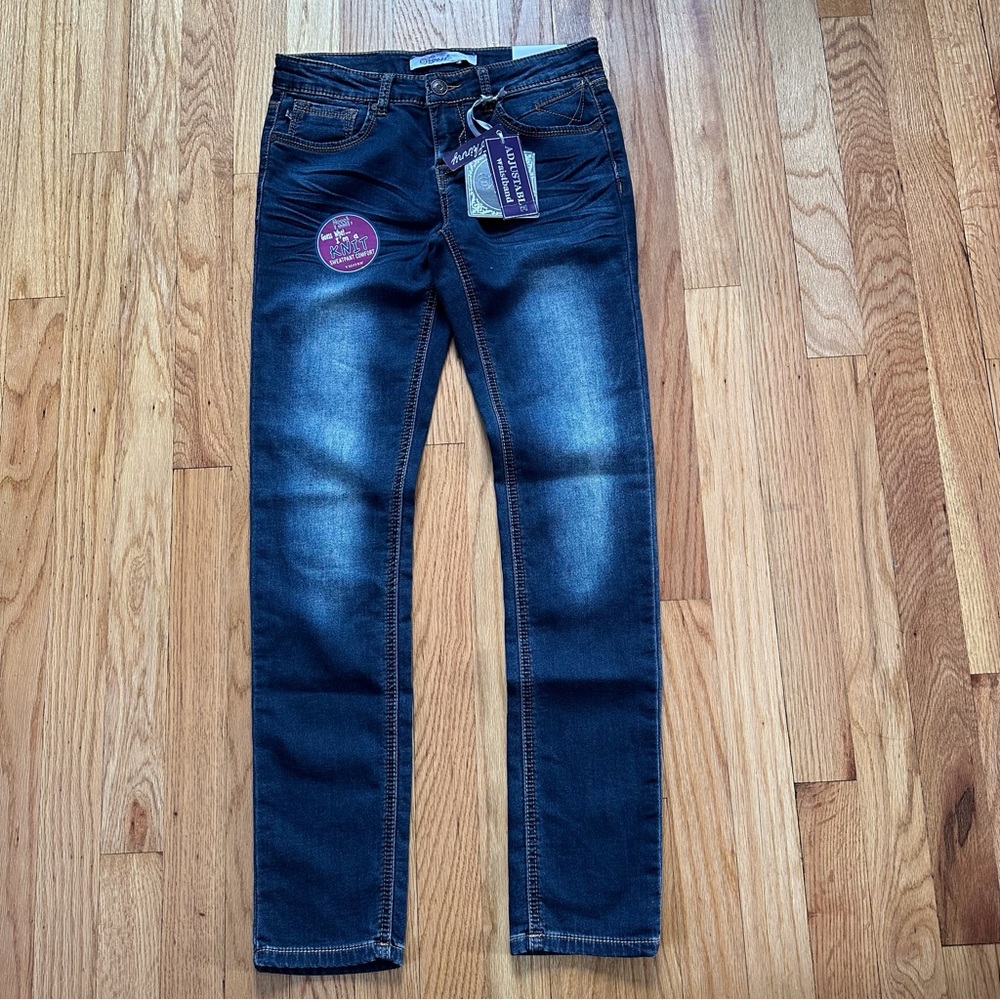 NWT Vigoss Dark Blue Skiny Jeans Knit size 12
